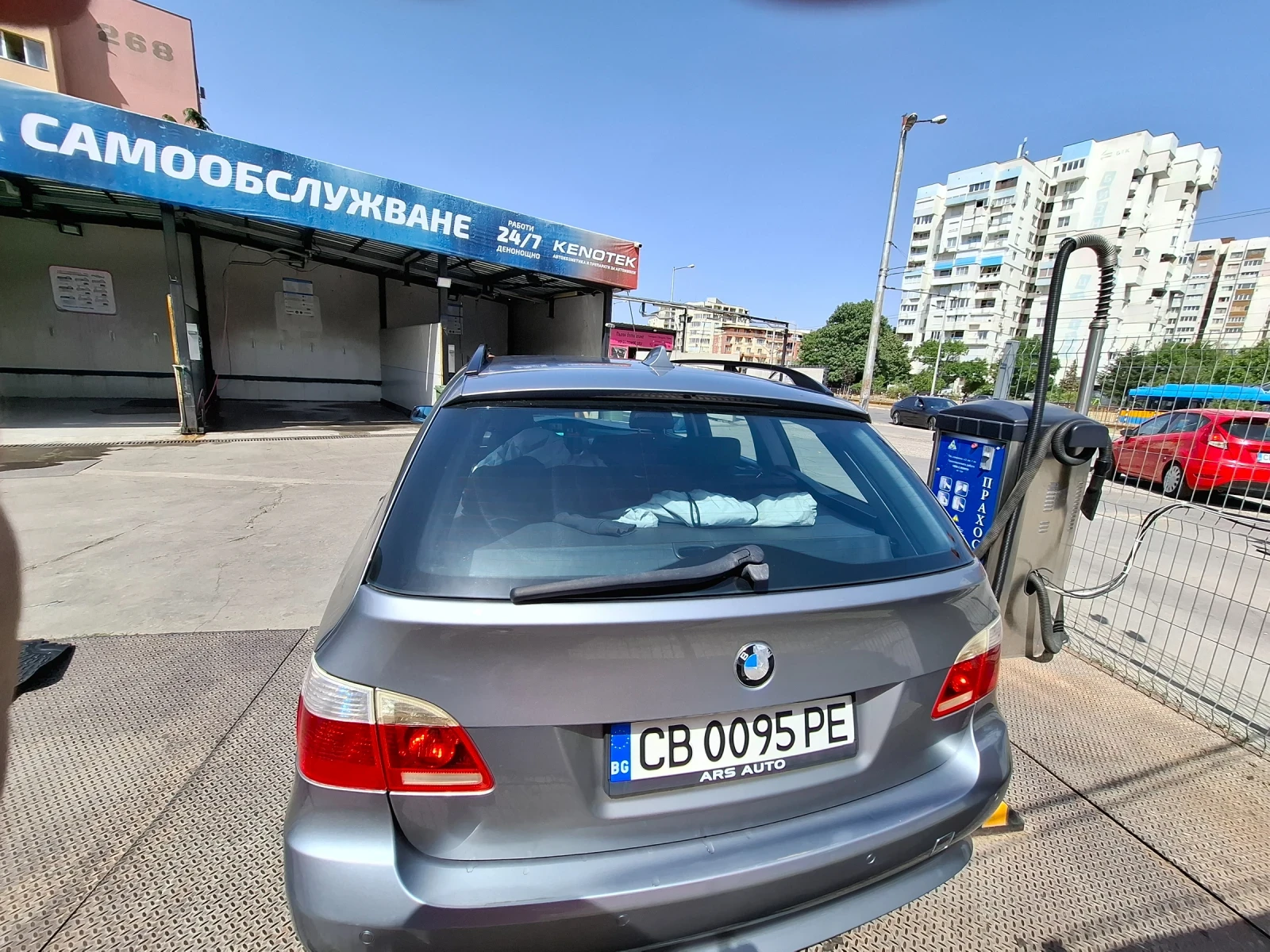 BMW 525 D e61, снимка 3 - Автомобили и джипове - 54569876