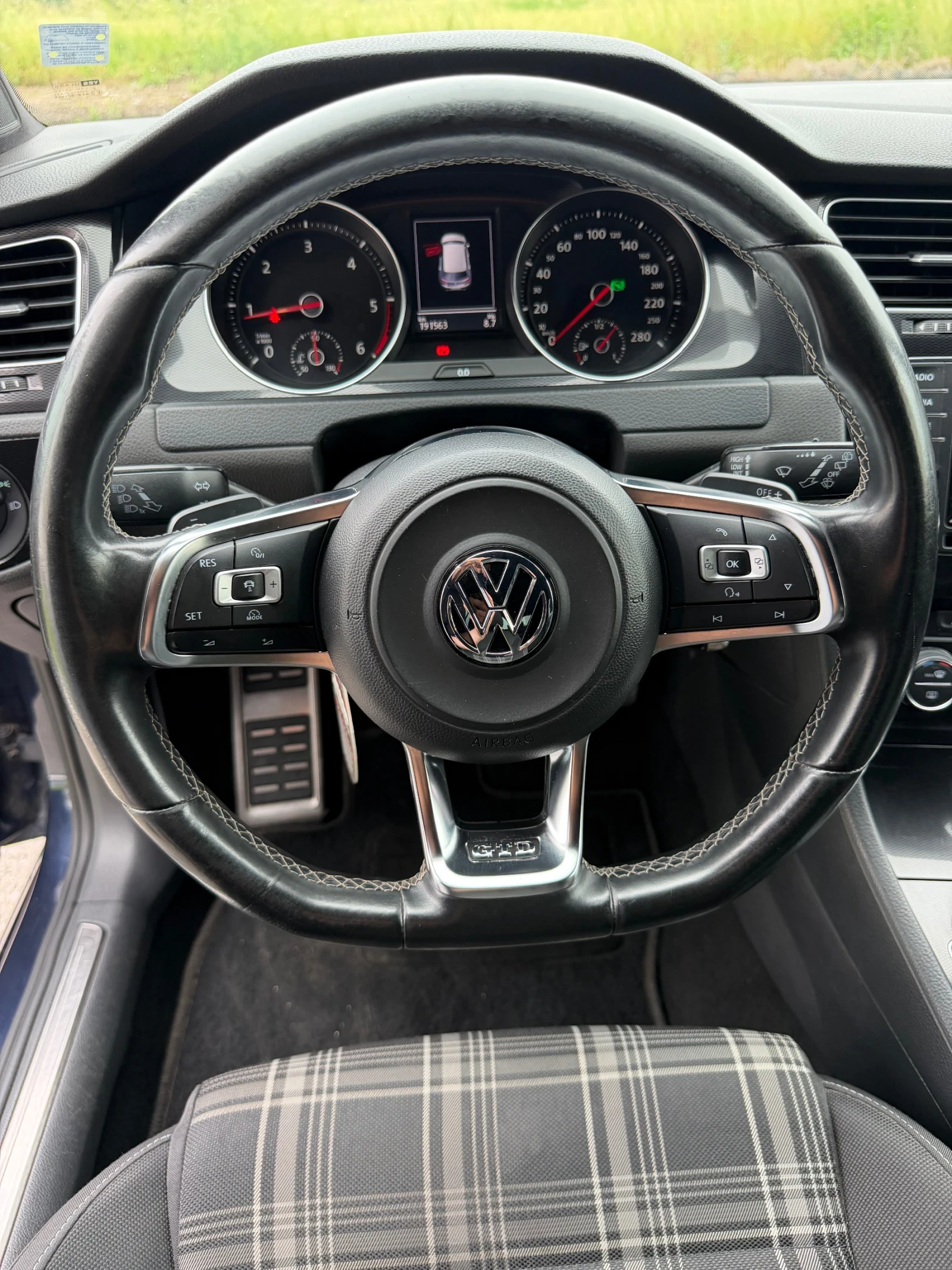 VW Golf, снимка 10 - Автомобили и джипове - 54792168