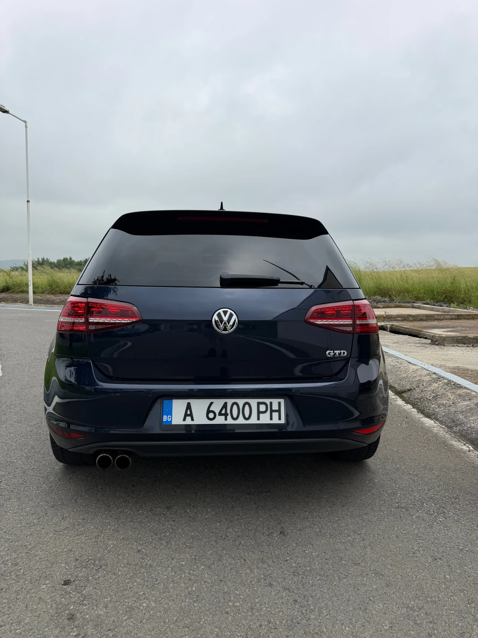 VW Golf, снимка 4 - Автомобили и джипове - 54792168