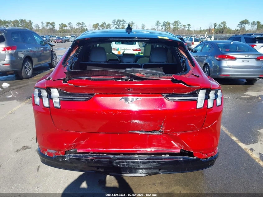 Ford Mustang Mach-E Premium, снимка 6 - Автомобили и джипове - 54799295