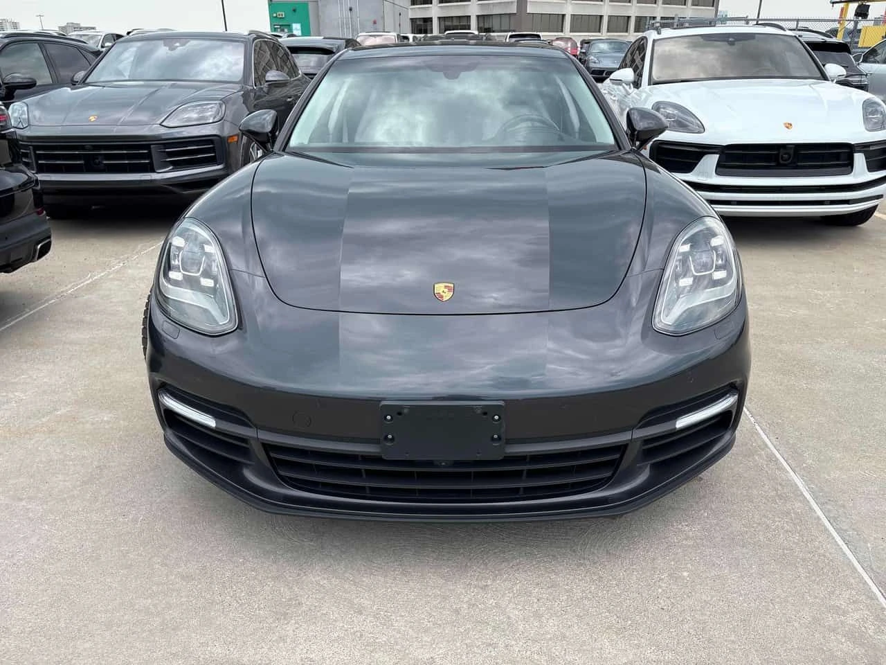 Porsche Panamera * 4S * ГЛАВНО ПРЕДСТАВИТЕЛСТВО НА PORSCHE* 