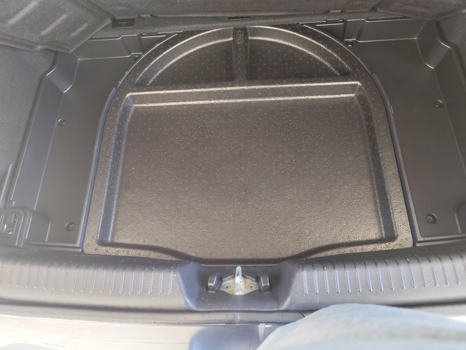 Hyundai I30 1.4 Швейцария; 6-степенна кутия, снимка 12 - Автомобили и джипове - 54962492