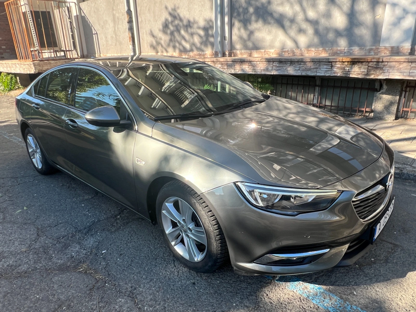 Opel Insignia, снимка 3 - Автомобили и джипове - 55468140
