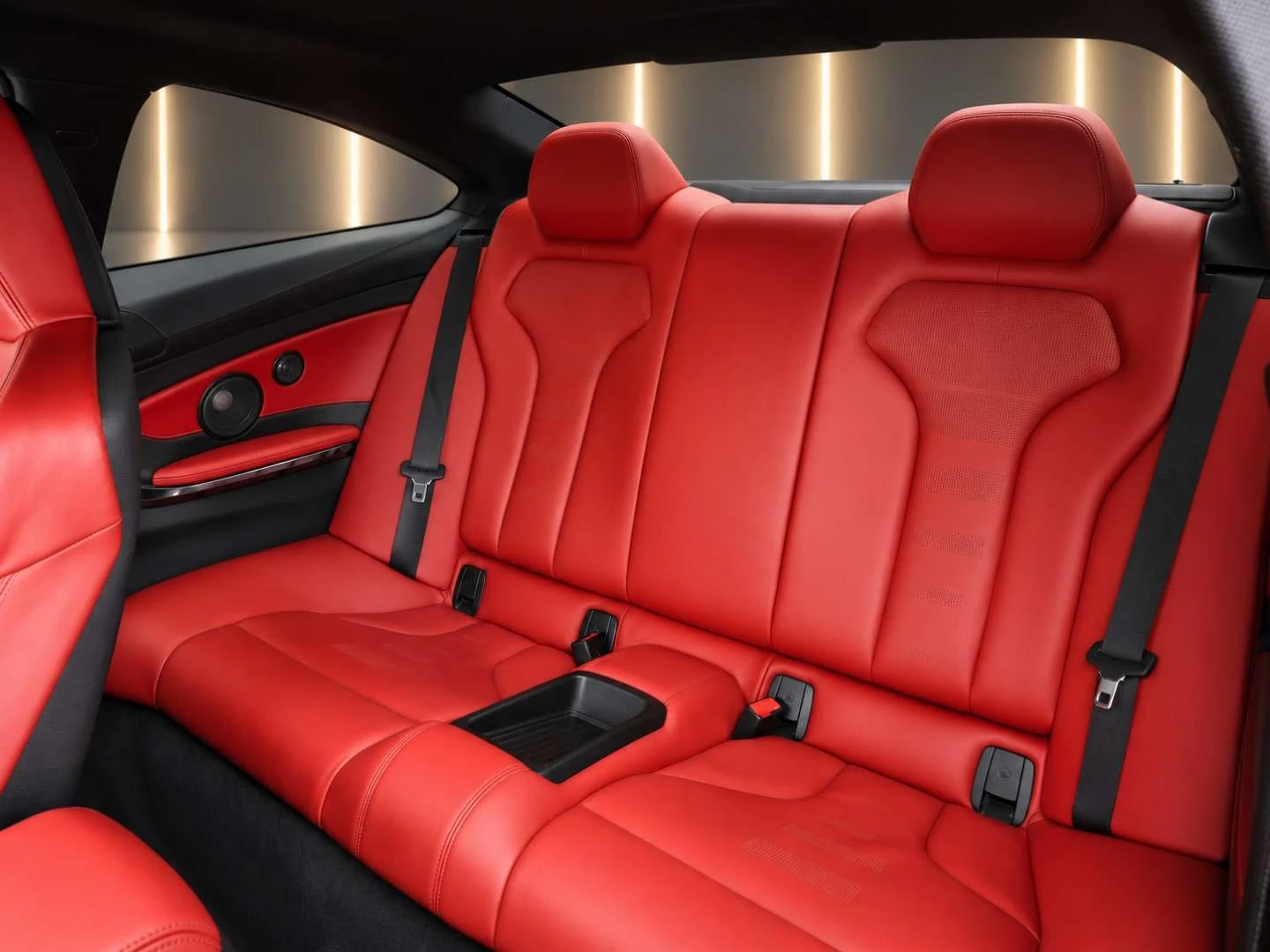 BMW M4 * RedLthr | Loaded | CleanCarfax! * CARFAX * , снимка 8 - Автомобили и джипове - 56073154