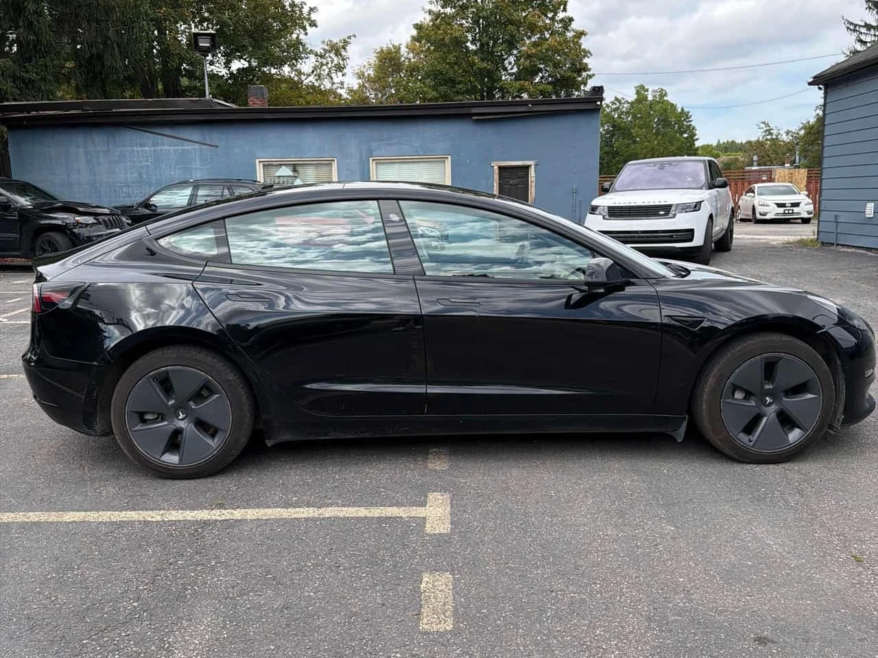 Tesla Model 3 * Long Range * CARFAX * АВТОКРЕДИТ* , снимка 3 - Автомобили и джипове - 56177385