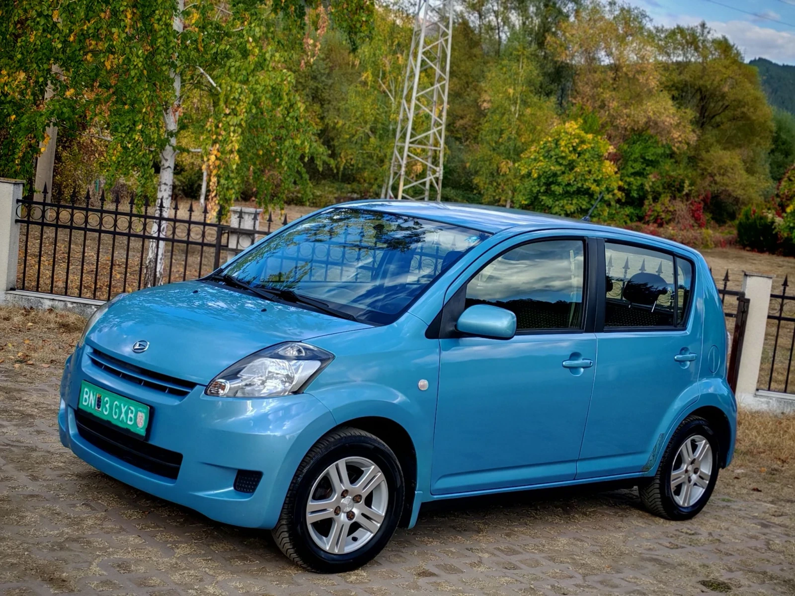 Daihatsu Sirion 1.3I 16V(91)* 4�4* FACELIFT* ��� ����*  | Mobile.bg � ����������� 3
