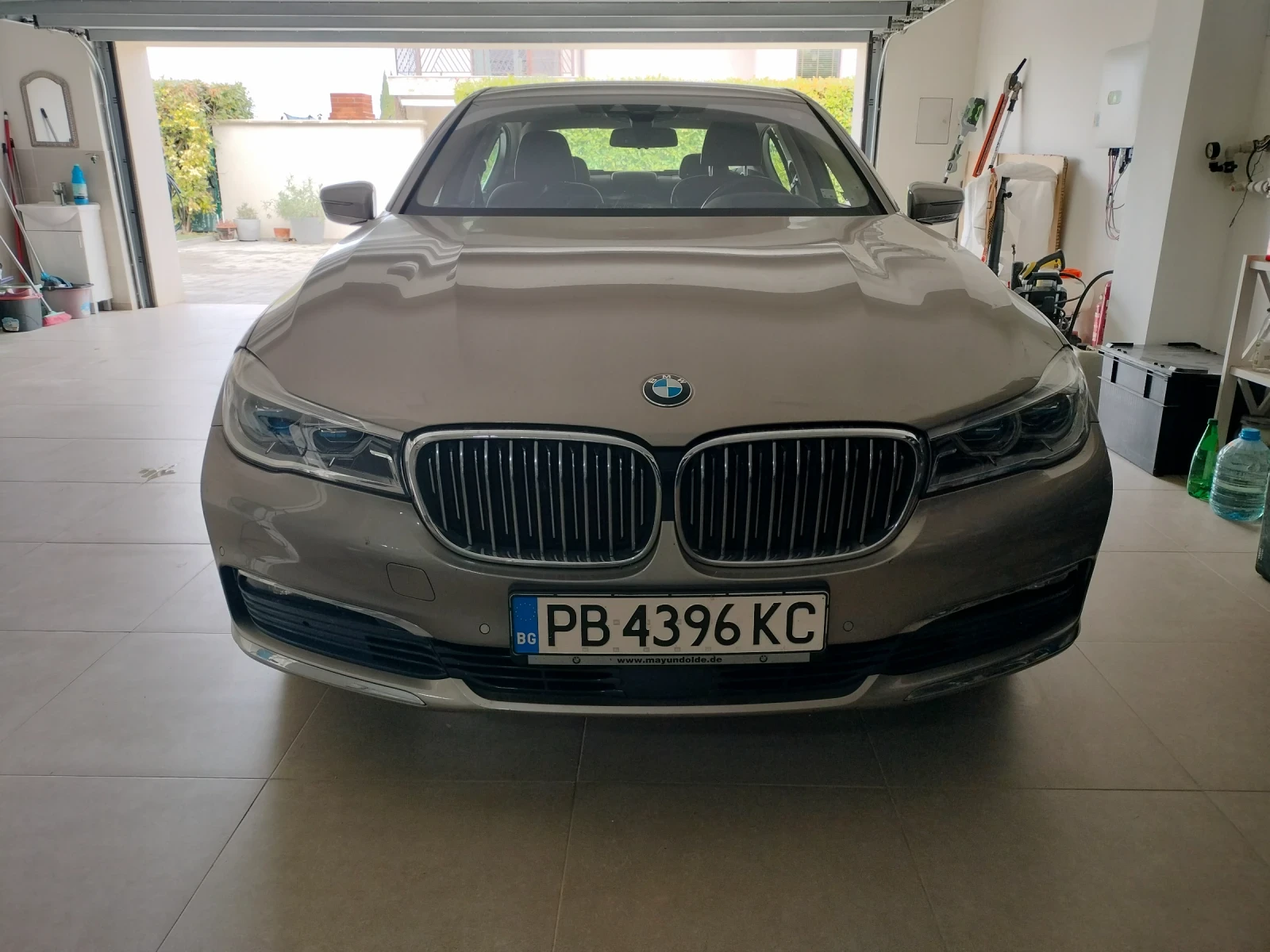 BMW 730 3.0 Хdrive, снимка 2 - Автомобили и джипове - 56522656