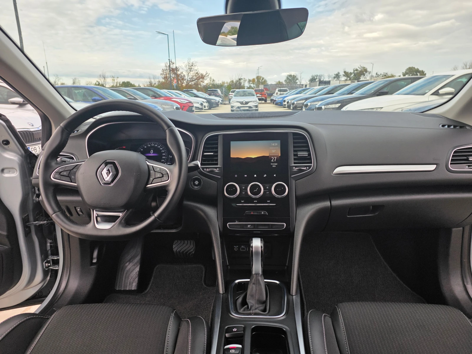 Renault Megane А/Т 1.5 DCI 115 кс, снимка 15 - Автомобили и джипове - 56712548