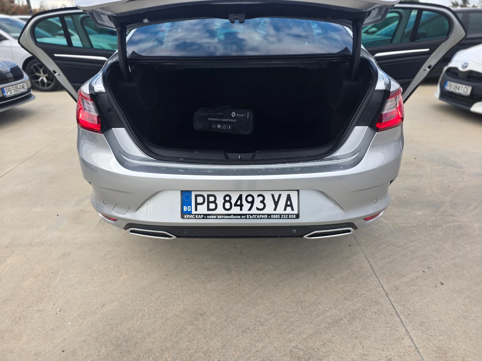 Renault Megane А/Т 1.5 DCI 115 кс, снимка 11 - Автомобили и джипове - 56712548