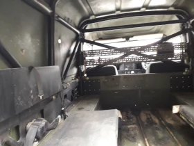Land Rover Defender militari, снимка 7