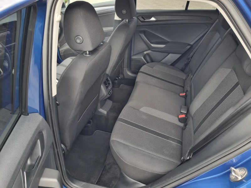 VW T-Roc 1.5TSi-DSG 2023г.-84, 000км, снимка 9 - Автомобили и джипове - 51854091