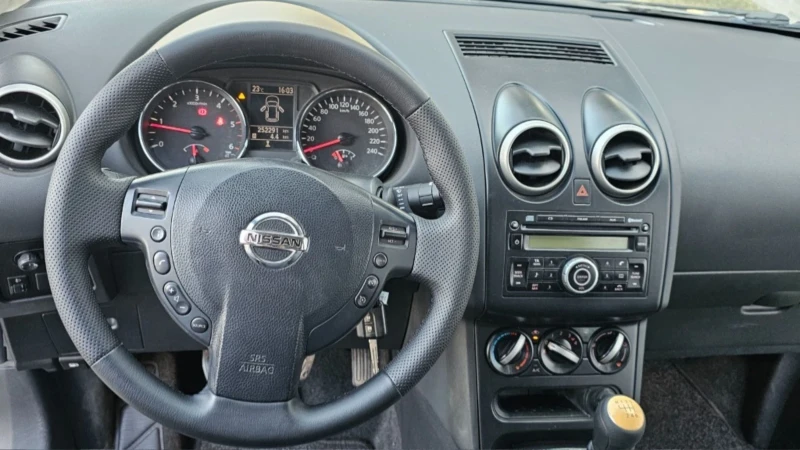 Nissan Qashqai 1.5 DCI ТОП ЛИЗИНГ ОФЕРТА, снимка 6 - Автомобили и джипове - 52260038
