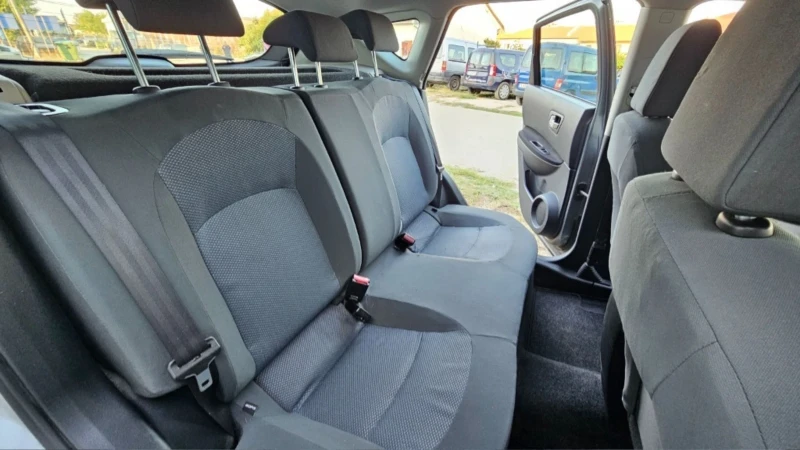Nissan Qashqai 1.5 DCI ТОП ЛИЗИНГ ОФЕРТА, снимка 14 - Автомобили и джипове - 52260038