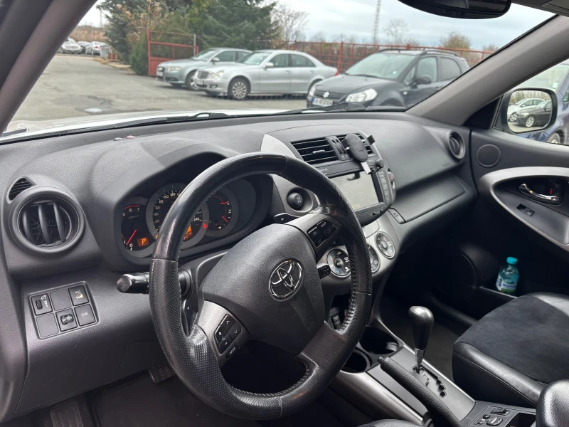 Toyota Rav4, снимка 7 - Автомобили и джипове - 53012148