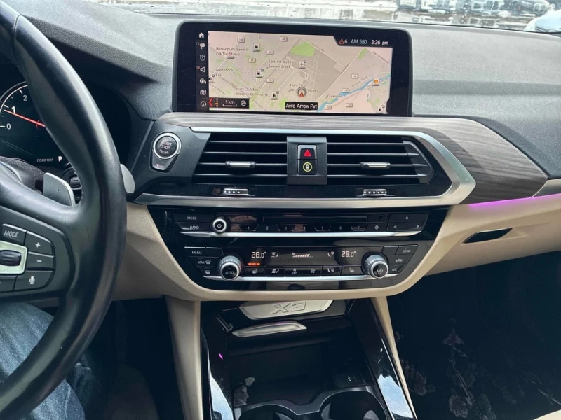 BMW X3 2018 XDRIVE30I * ДИСТОРНИК* 360* ПРЕДСТАВИТЕЛСТВО*, снимка 9 - Автомобили и джипове - 53130860