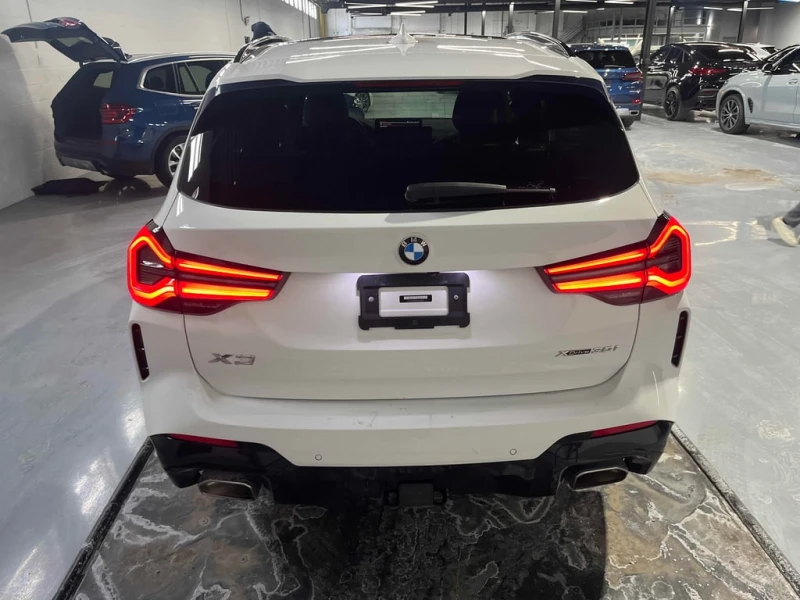 BMW X3 * xDrive30i * CARFAX * ПОДГРЕВ НА ВОЛАНА* ПАНОРАМА, снимка 4 - Автомобили и джипове - 53255207