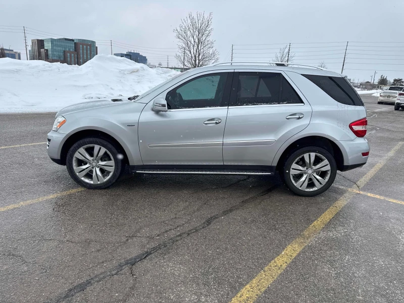 Mercedes-Benz ML 350 BlueTec * * Камера * * Подгреви * * Черен салон * , снимка 3 - Автомобили и джипове - 53344823