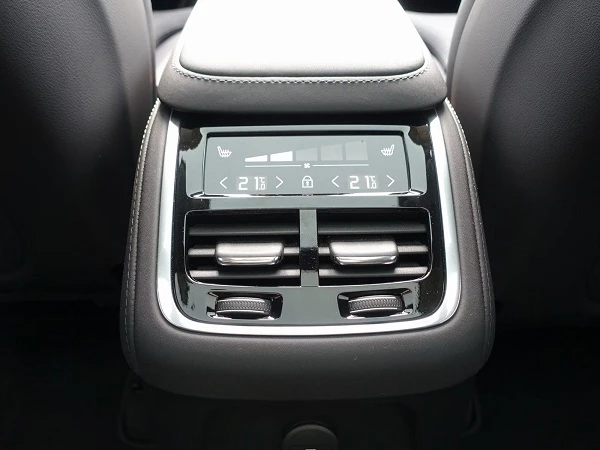 Volvo Xc90 T8 Recharge AWD = Ultra Bright = �������� | Mobile.bg � ����������� 11
