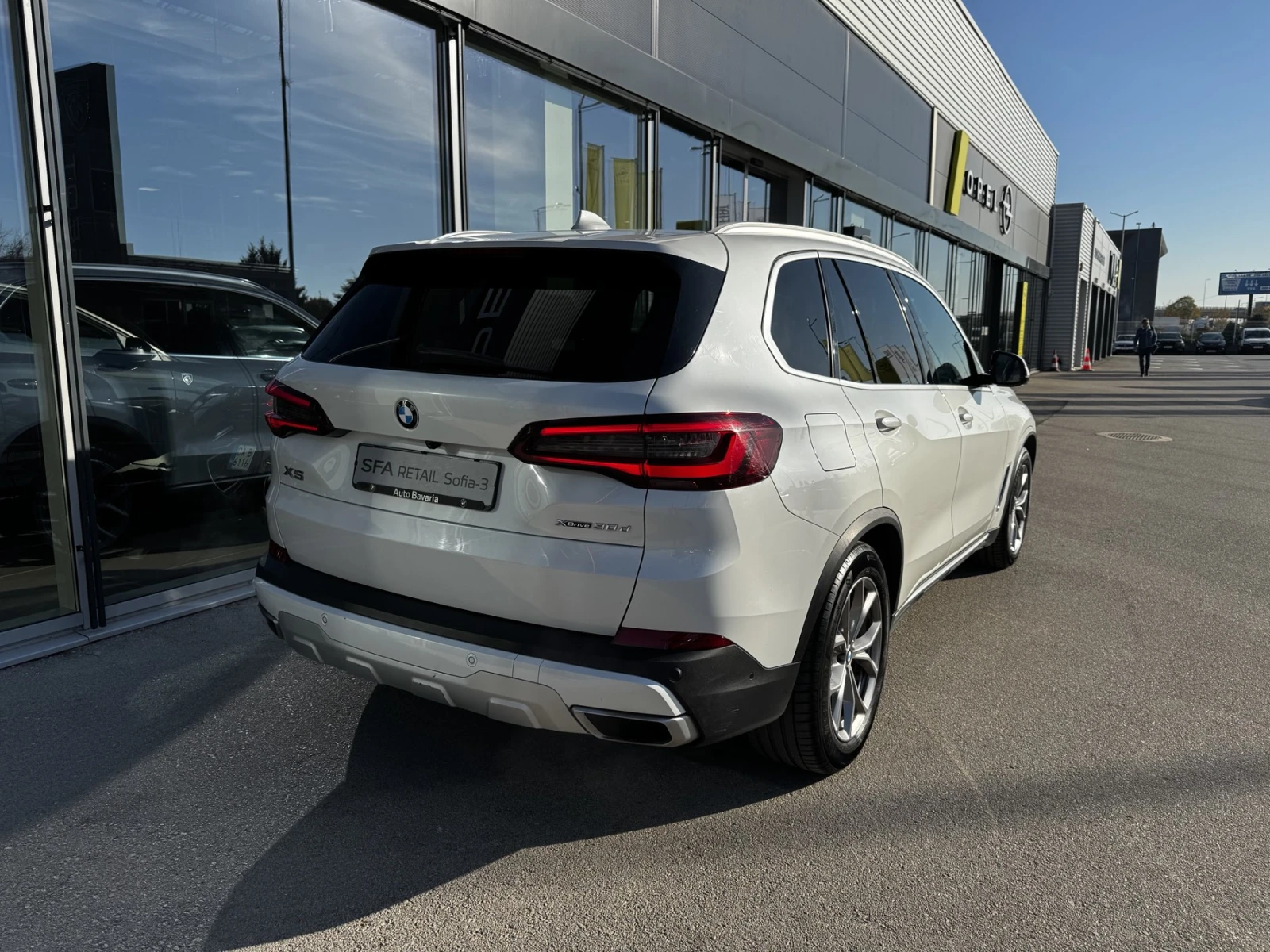 BMW X5 XDRIVE 30D в гаранция до 30 Май 2026г - изображение 5