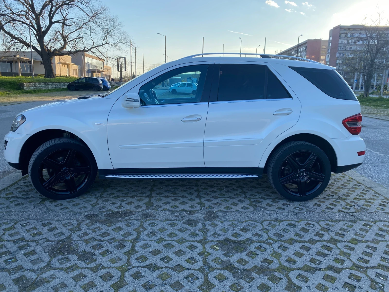 Mercedes-Benz ML 350 GRAND EDITION - изображение 5