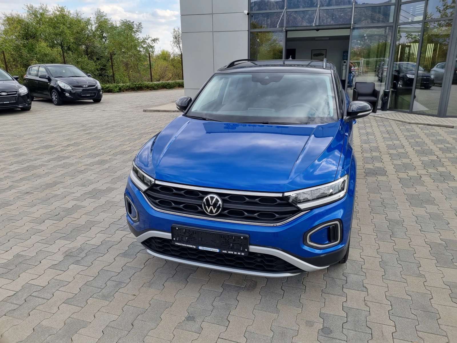 VW T-Roc 1.5TSi-DSG 2023г.-84, 000км - изображение 3