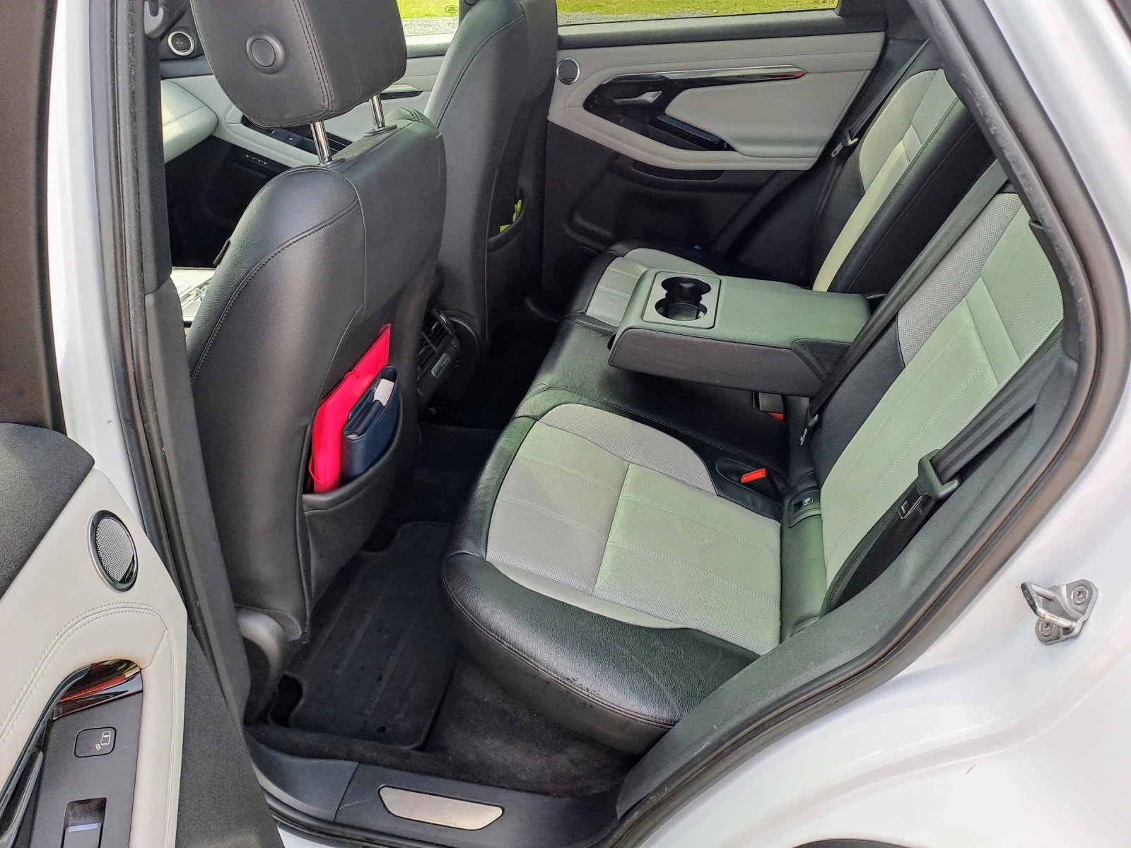 Land Rover Range Rover Evoque Рейндж Роувър Евоук, снимка 3 - Автомобили и джипове - 54219308