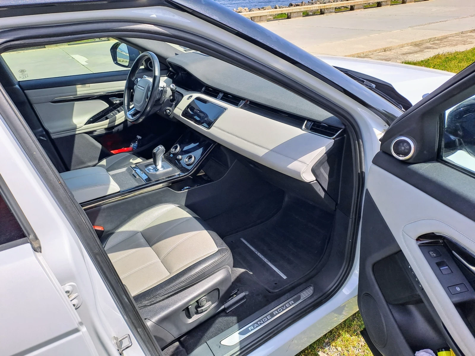 Land Rover Range Rover Evoque Рейндж Роувър Евоук, снимка 6 - Автомобили и джипове - 54219308