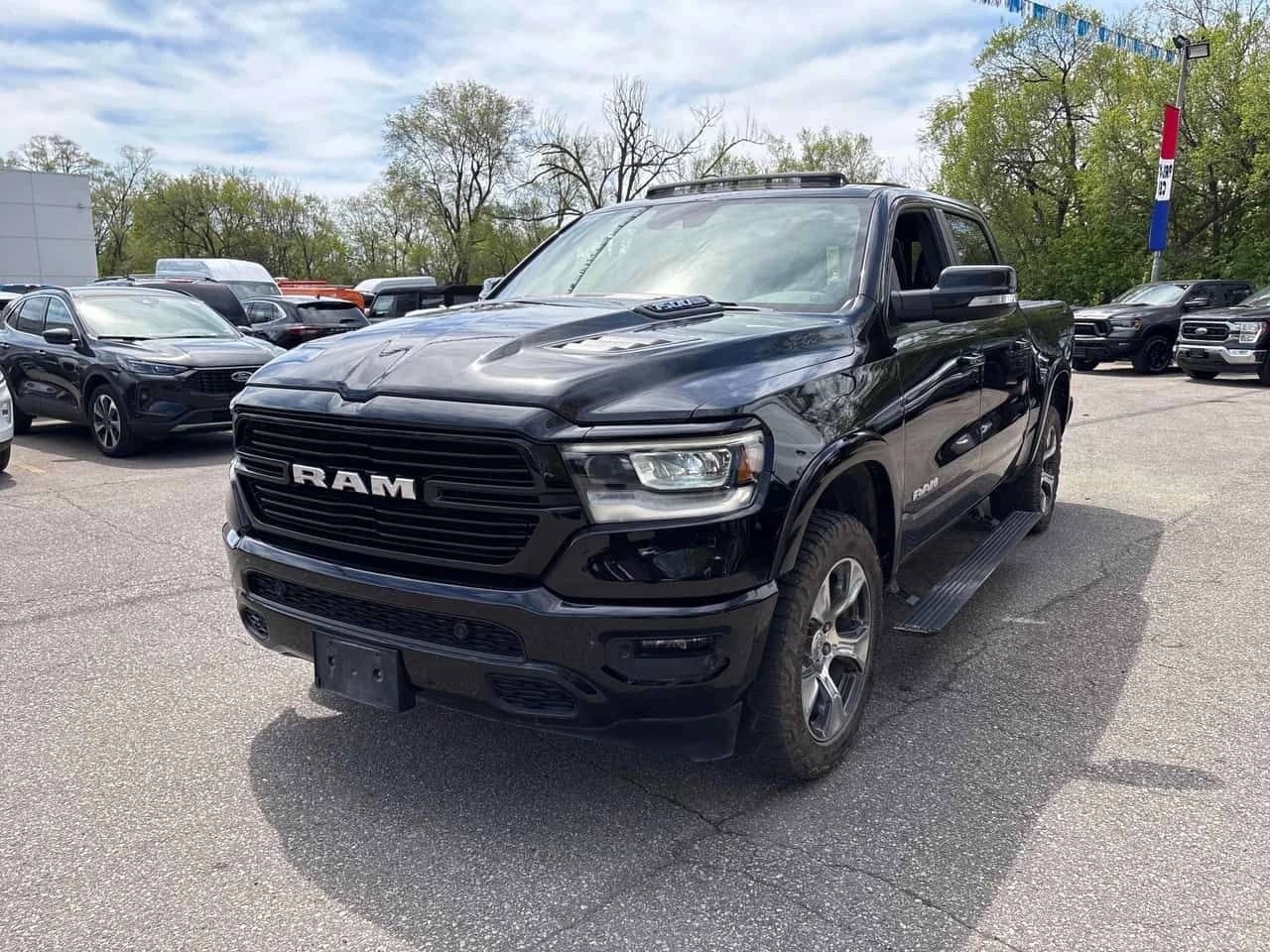 Dodge RAM 1500 | Laramie | ПАНОРАМА | ДВА КЛЮЧА | CARFAX | 