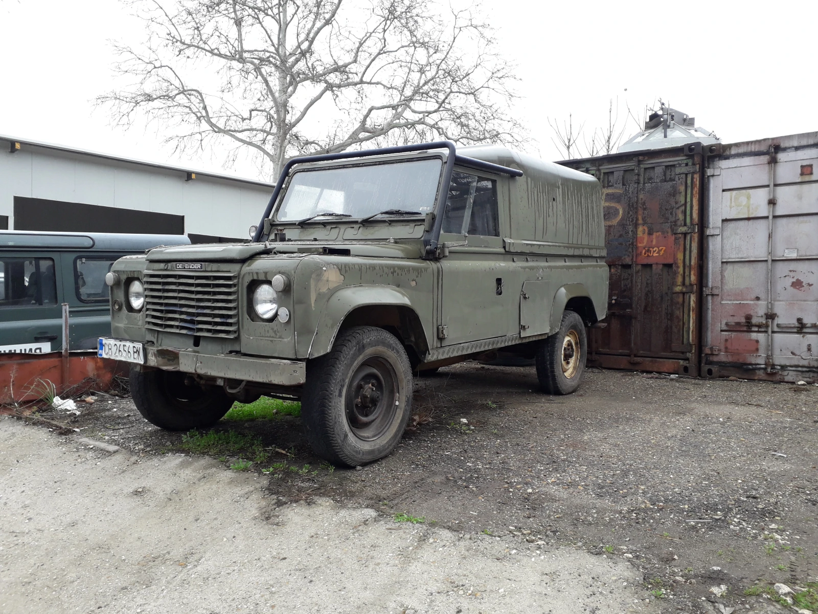 Land Rover Defender militari, снимка 3 - Автомобили и джипове - 54780689
