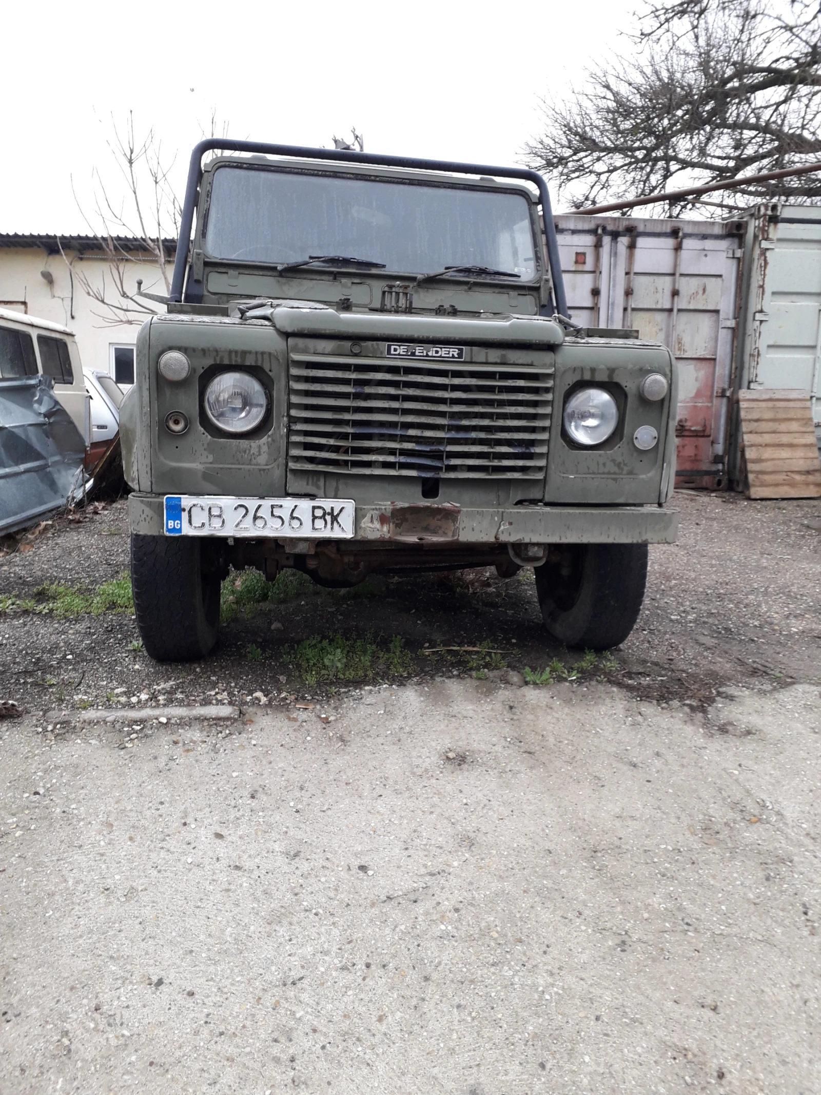Land Rover Defender militari