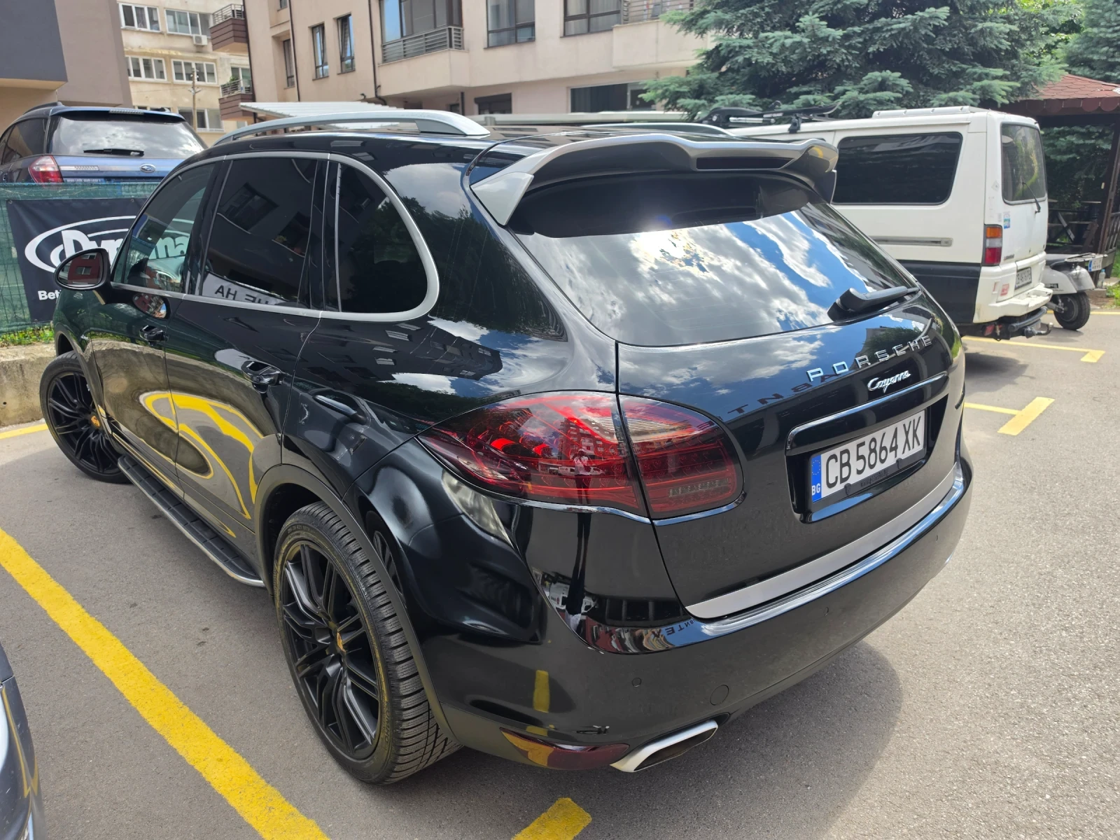 Porsche Cayenne Platinum Edition, снимка 6 - Автомобили и джипове - 54974528
