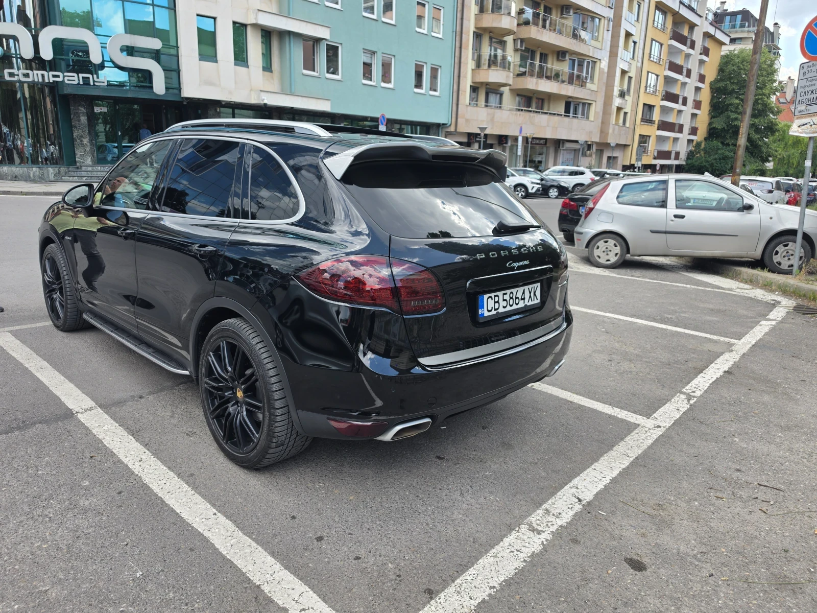 Porsche Cayenne Platinum Edition, снимка 10 - Автомобили и джипове - 54974528