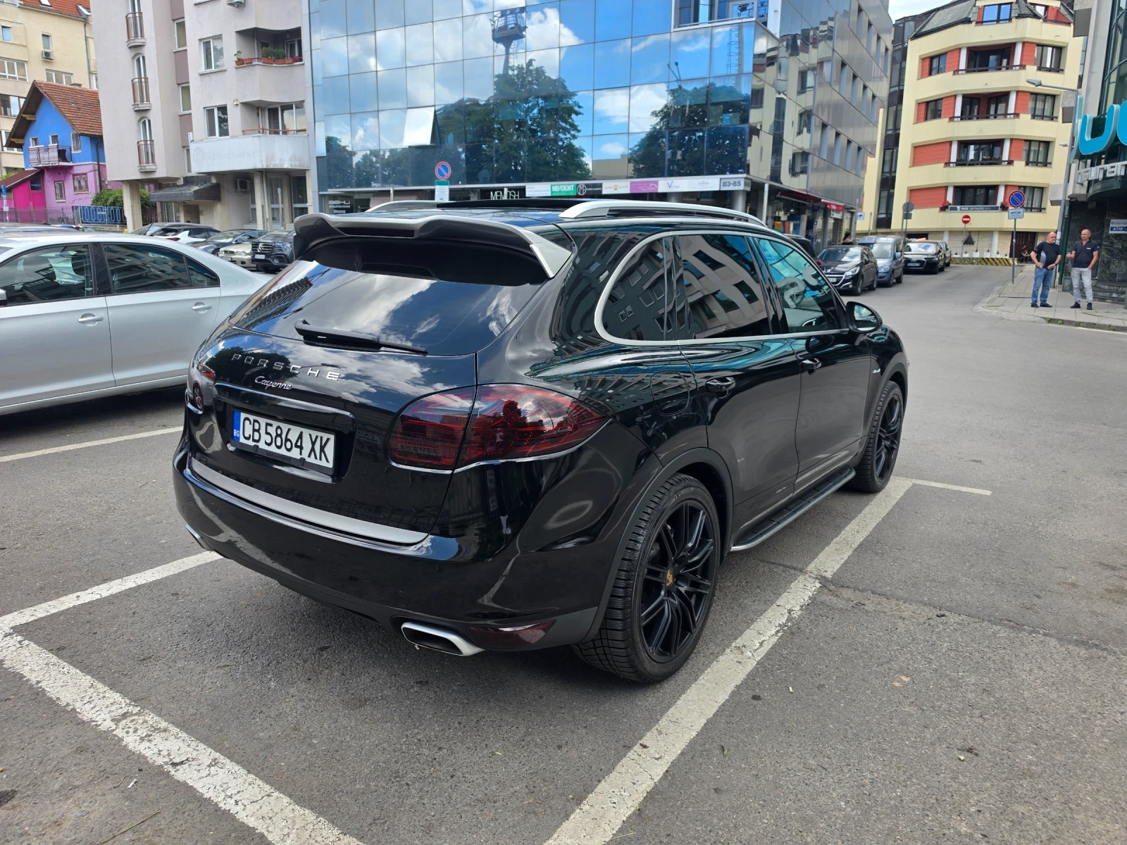 Porsche Cayenne Platinum Edition, снимка 9 - Автомобили и джипове - 54974528