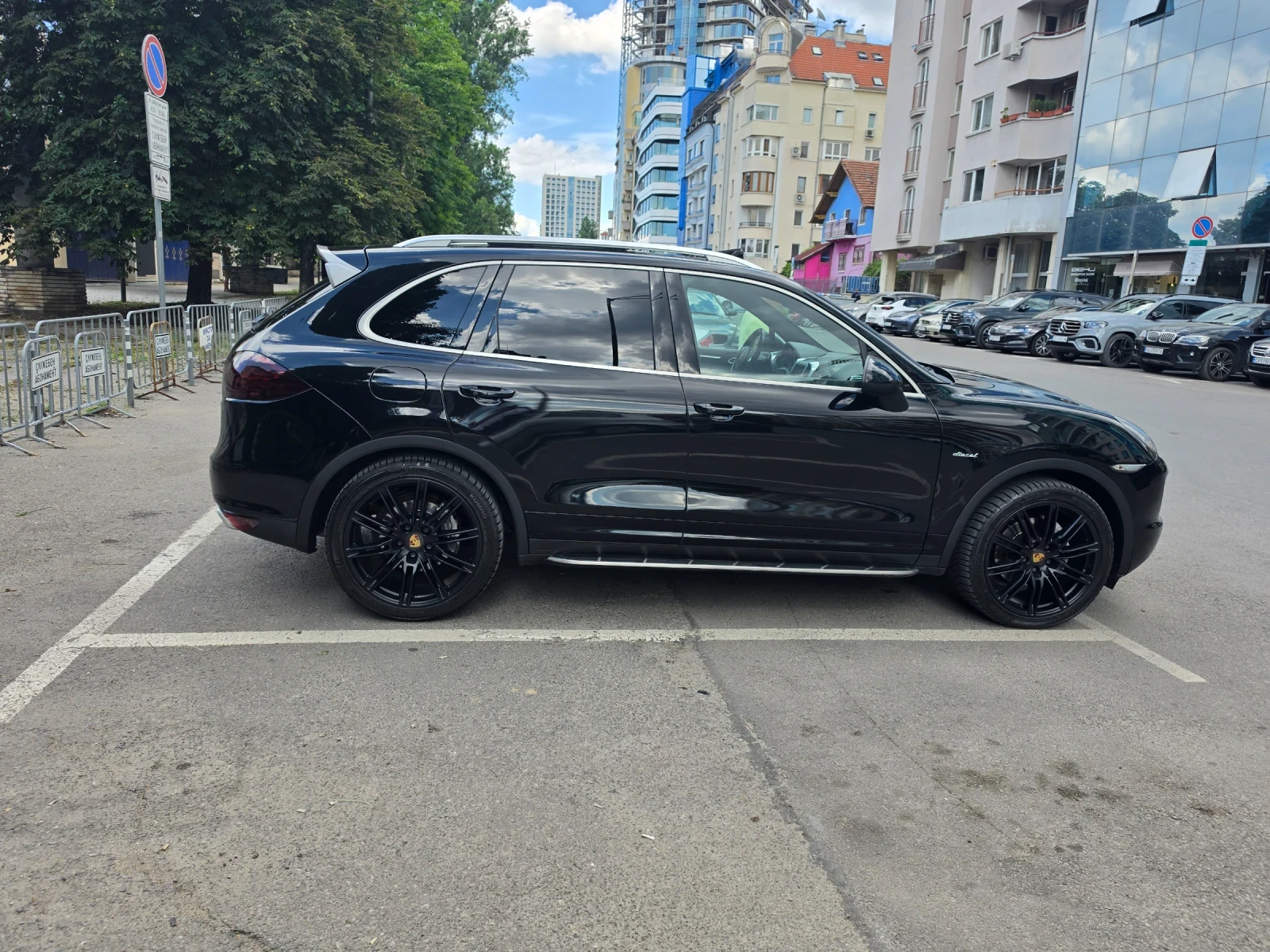 Porsche Cayenne Platinum Edition, снимка 4 - Автомобили и джипове - 54974528