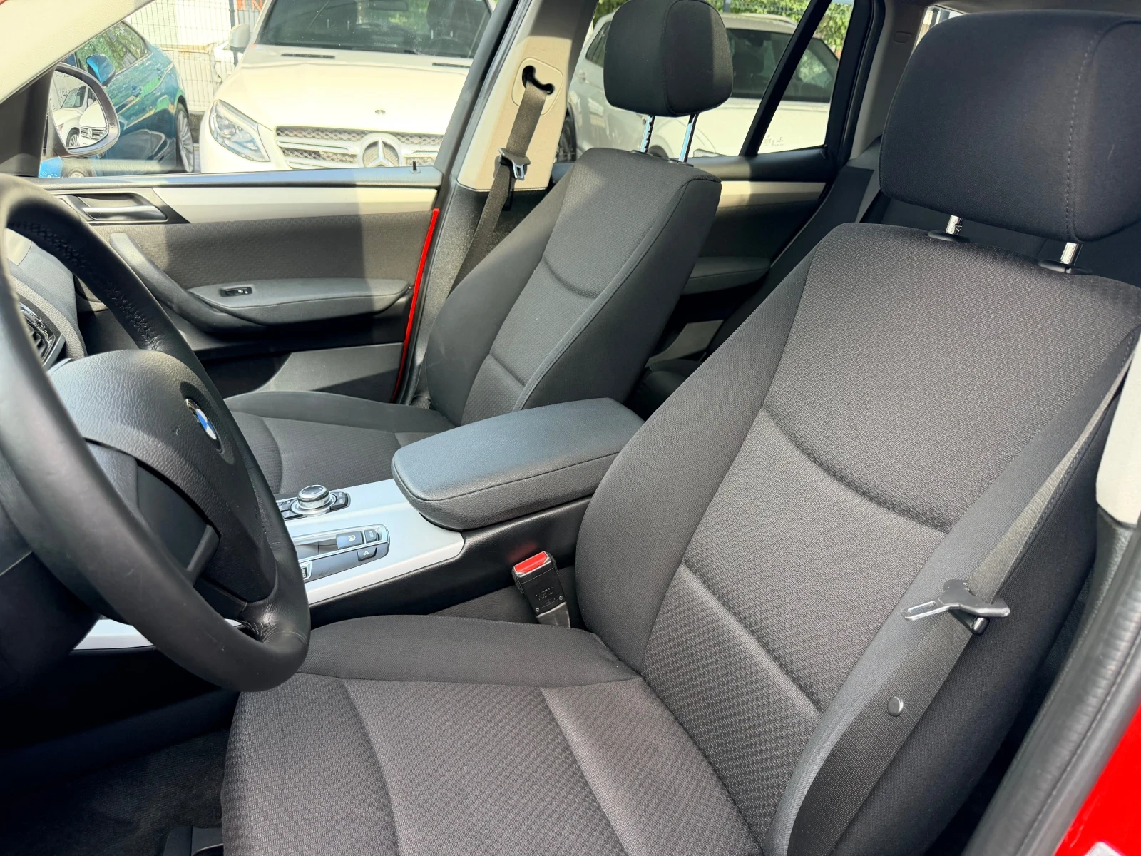 BMW X3 xDrive 20d Steptronic PANO LED NAVI Climatronic, снимка 8 - Автомобили и джипове - 55103630