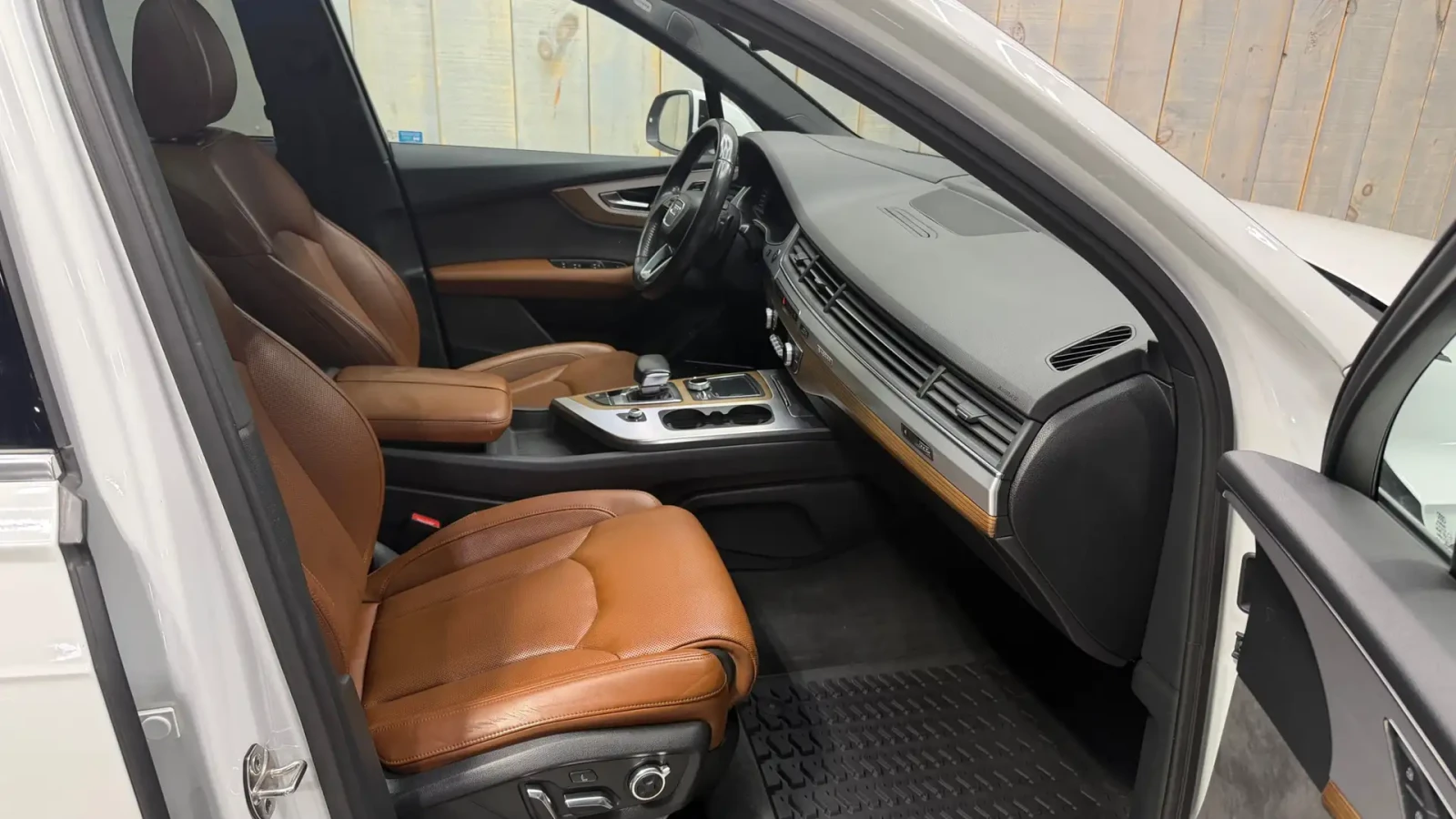Audi Q7 TECHNIK 3.0T QUATTRO FULLY LOADED, снимка 12 - Автомобили и джипове - 55799782