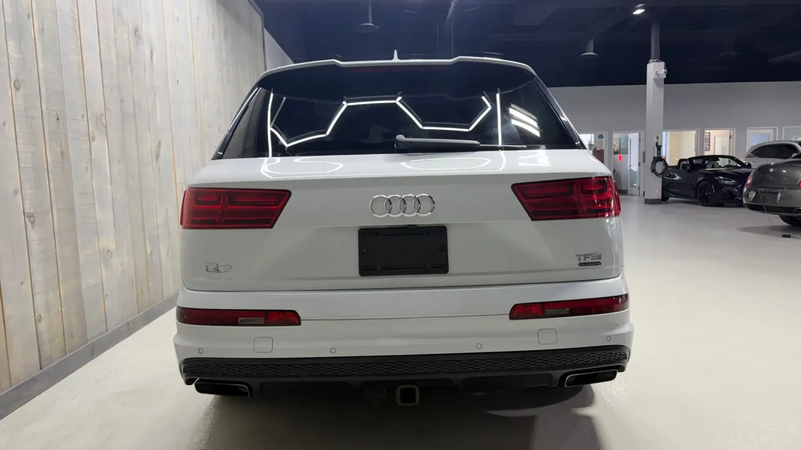 Audi Q7 TECHNIK 3.0T QUATTRO FULLY LOADED, снимка 4 - Автомобили и джипове - 55799782