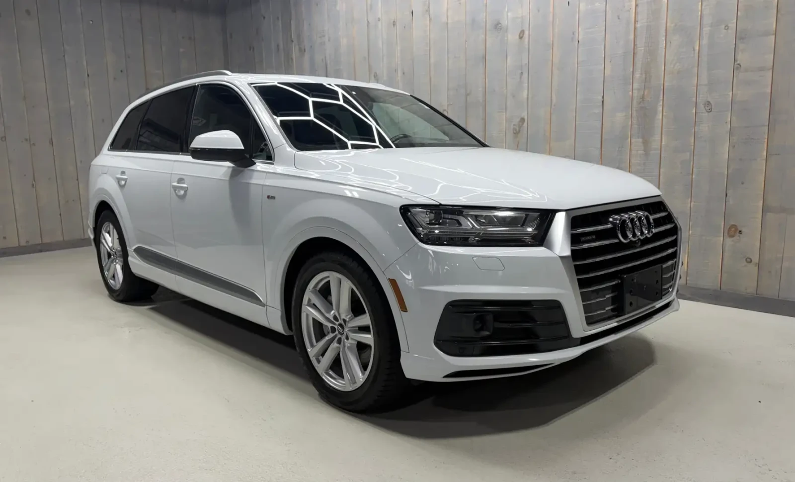 Audi Q7 TECHNIK 3.0T QUATTRO FULLY LOADED