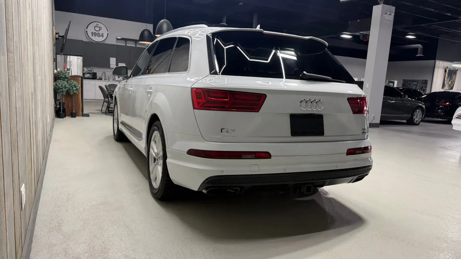 Audi Q7 TECHNIK 3.0T QUATTRO FULLY LOADED, снимка 8 - Автомобили и джипове - 55799782