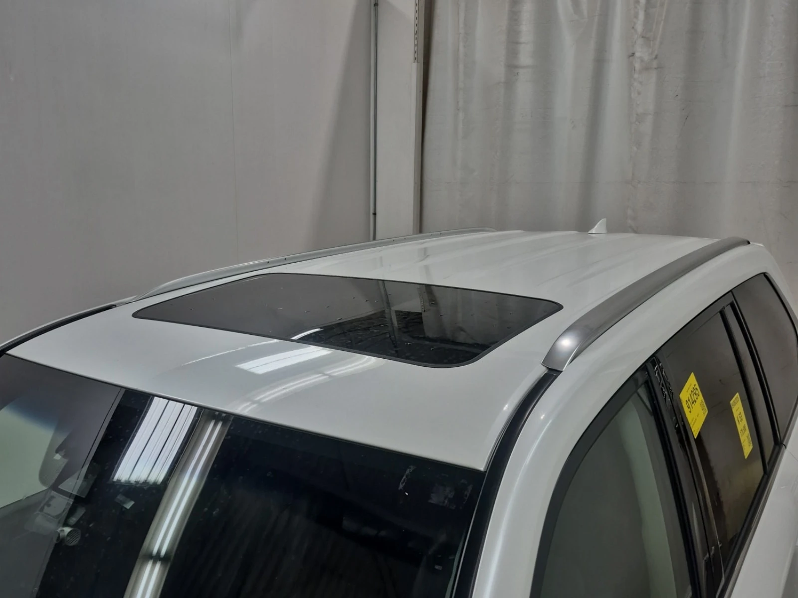 Lexus LX 5.7L  EXECUTIVE / CARFAX / 2 ����� / ���������  | Mobile.bg � ����������� 5