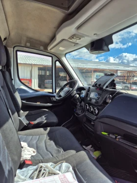 Iveco Daily, снимка 4 - Бусове и автобуси - 53622094