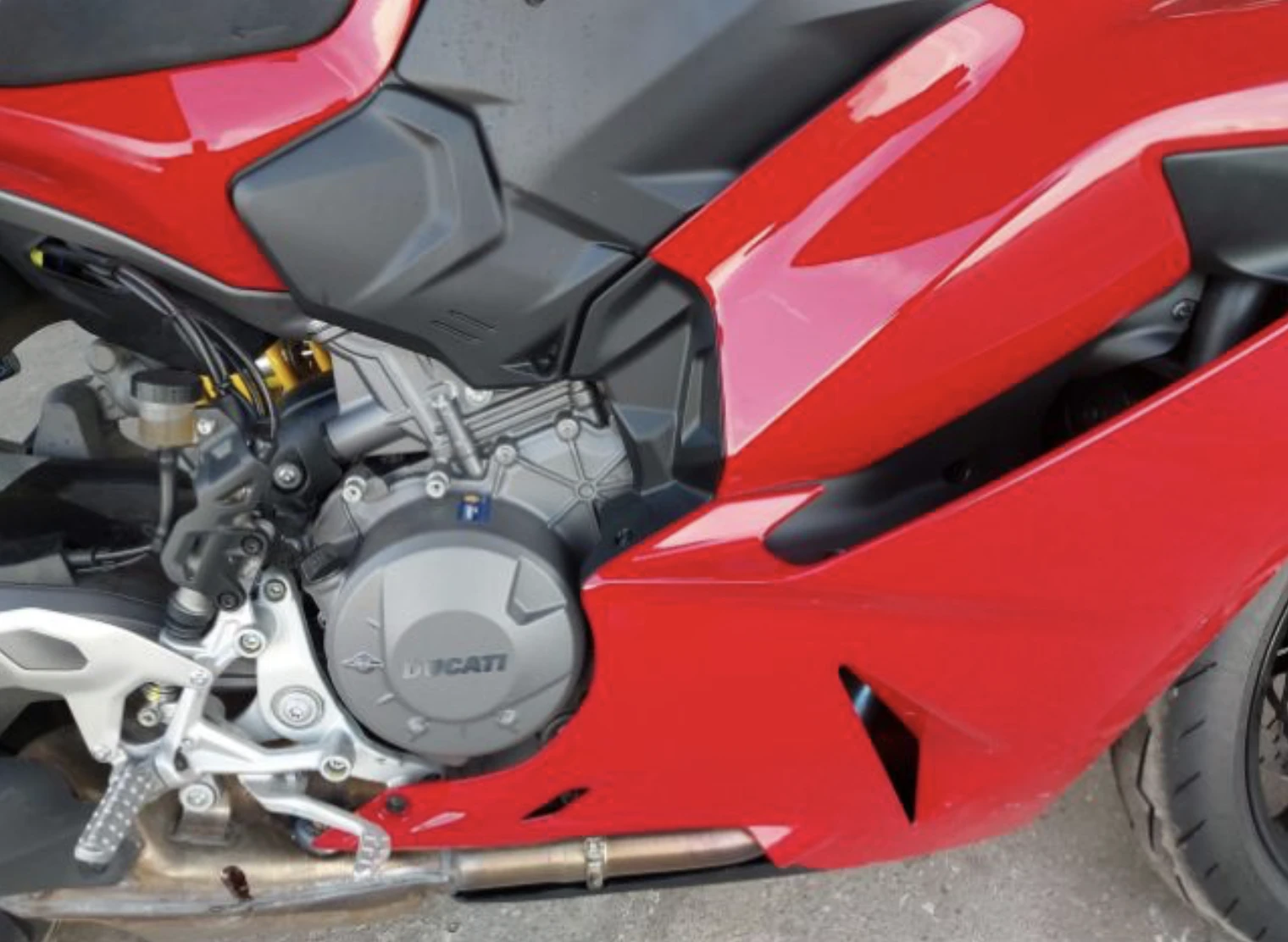 Ducati Panigale V2, снимка 8 - Мотоциклети и мототехника - 53960550