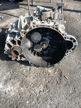 BJ3R 7002 BA скорости ръчни Lend Rover Evoque 2.2 дизел 150кс , снимка 3