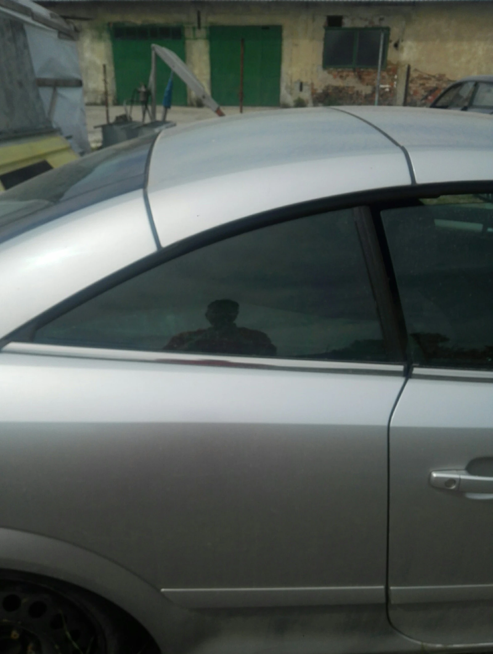 ����� ����� ����� ���� ����� � ������ | Mobile.bg � ����������� 1