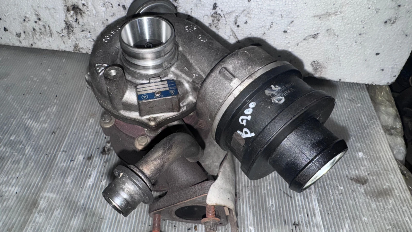 ����� ��������� �� Mercedes C200 - 53039707000  / A6400901580 | Mobile.bg � ����������� 1