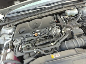Toyota Camry * HYBRID SE * 2 КЛЮЧА *  CARFAX * , снимка 17