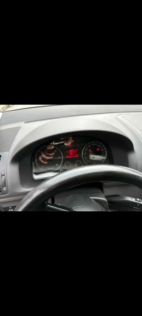 VW Touran | Mobile.bg    5