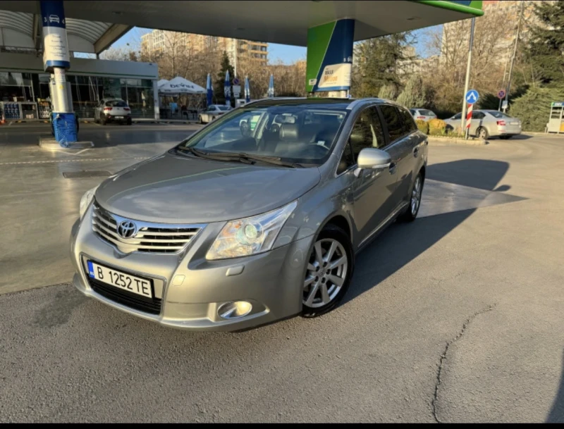 Toyota Avensis, снимка 1 - Автомобили и джипове - 47386821