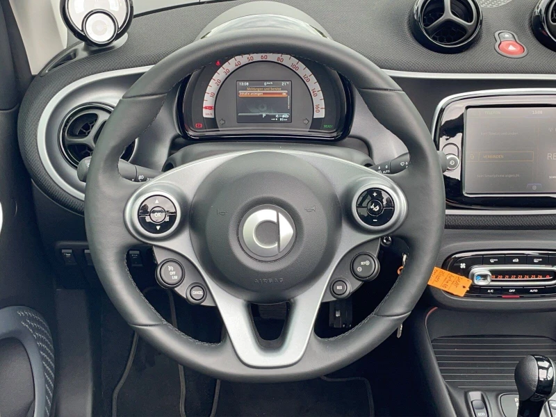 Smart Fortwo EQ Cabrio = Exclusive= Гаранция, снимка 6 - Автомобили и джипове - 48055661