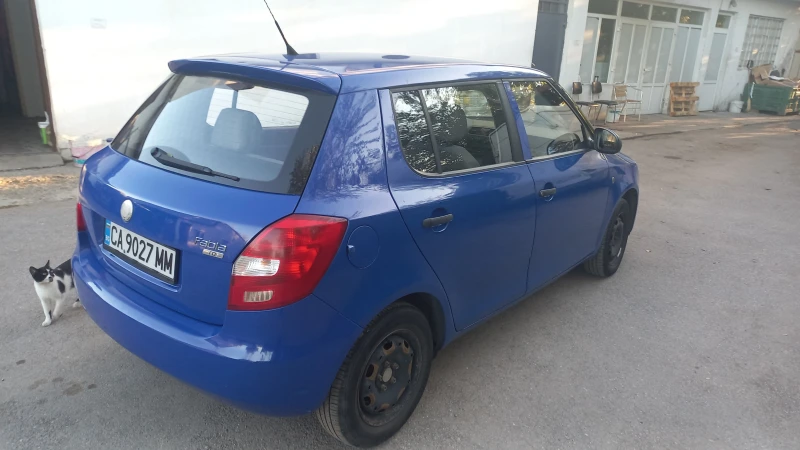 Skoda Fabia 1.4, снимка 7 - Автомобили и джипове - 52542552